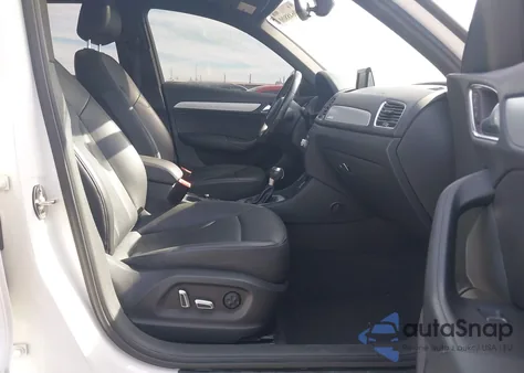 2017 Audi Q3 2.0T Premium z USA, uszkodzony, nr VIN WA1ECCFS0HR008186